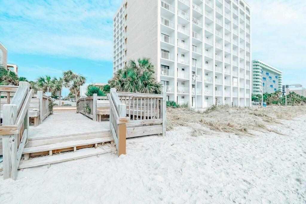 Ocean Front Comfy Condo W/Kitchen, Sleeps 4, Snowbird Paradise Миртъл Бийч Екстериор снимка